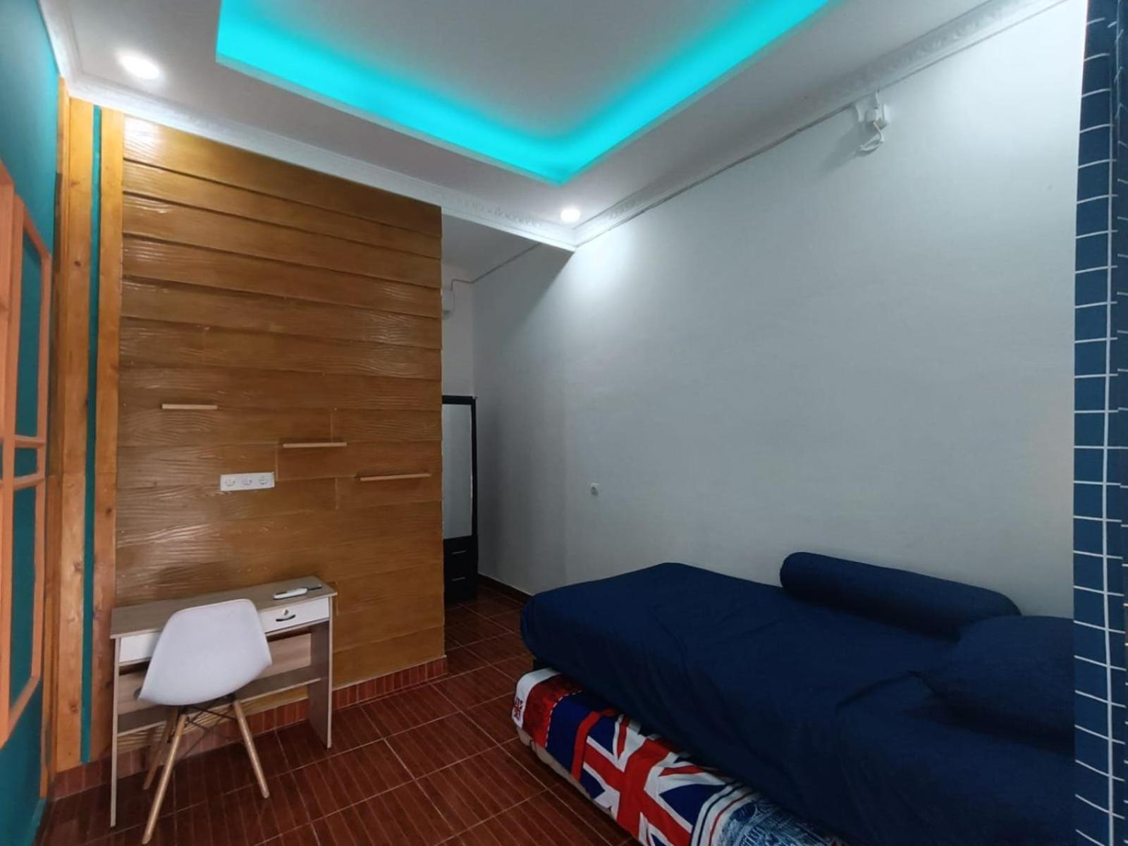 Hotel Oyo Life 92977 Neba Kost Aesthetic Peladen Exterior foto